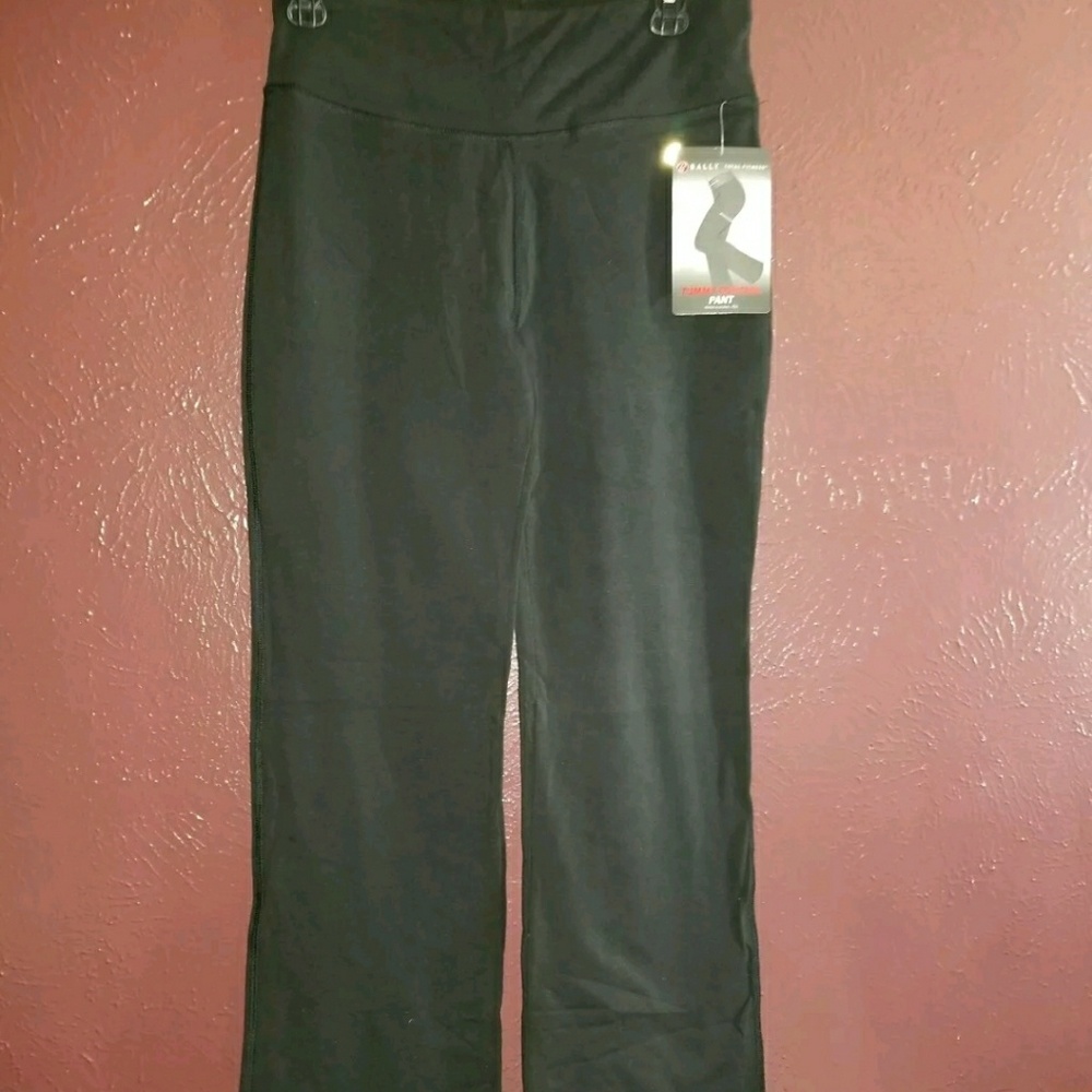 BALLY TOTAL FITNESS BLACK TUMMY CONTROL